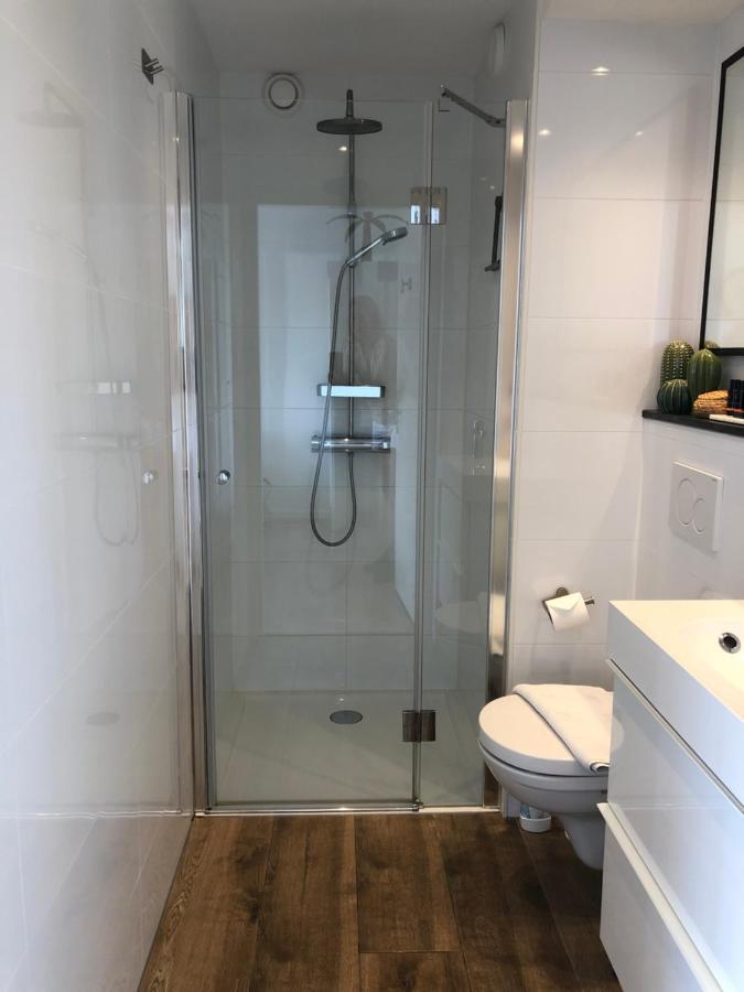 Short Apartment